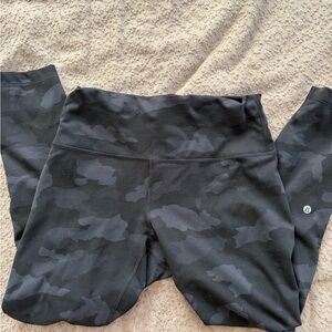Lululemon Athletica Black Camouflage Leggings